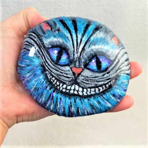 Unique Hand Painted Cheshire Cat - Picture 3 of 4
